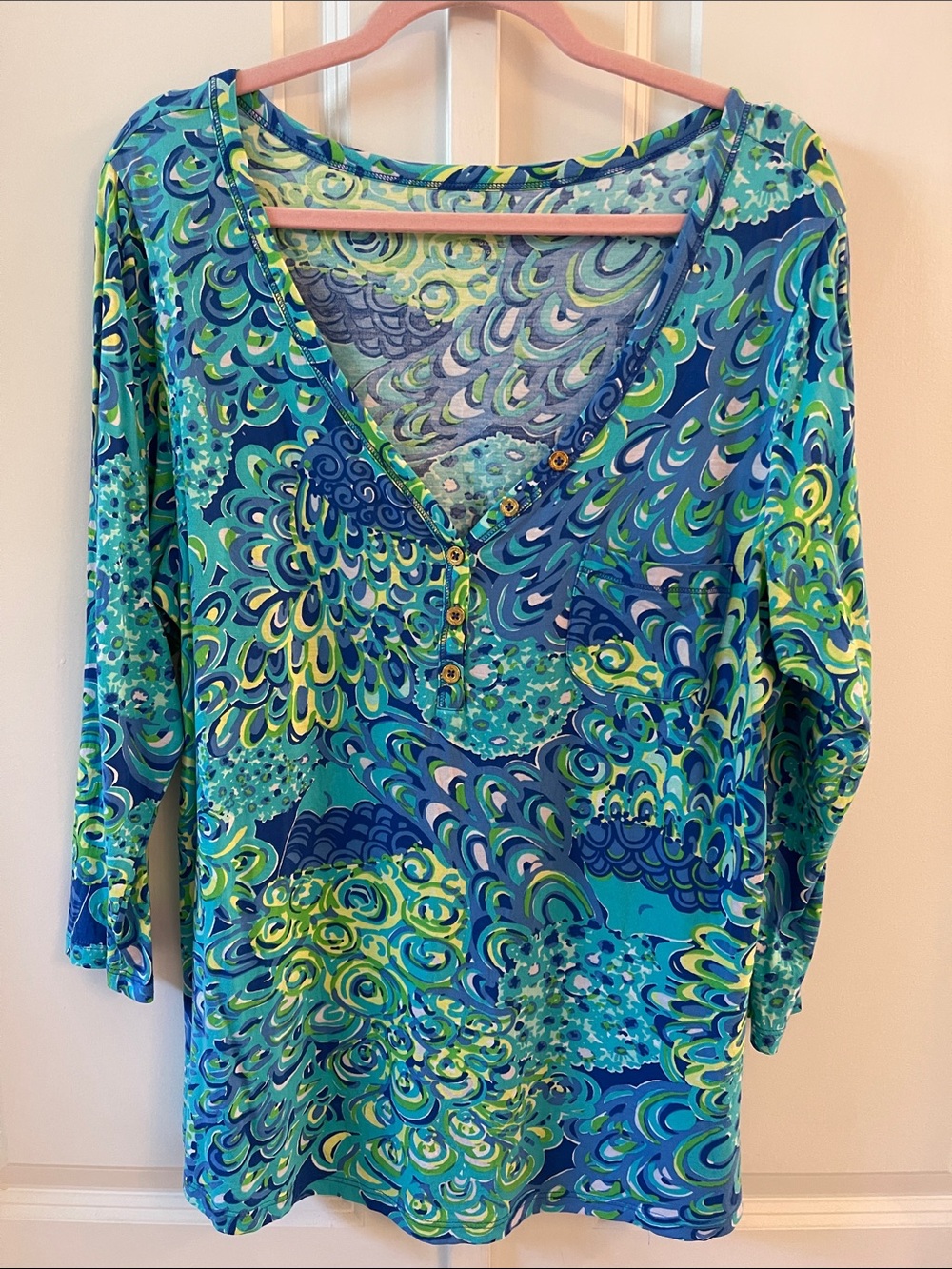 Lilly Pulitzer Blue & Green Swirl V-Neck